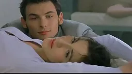 يحب إمتلاك مقاطع سكس ...