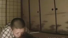 أبي يستخدم مقاطع سكس ...