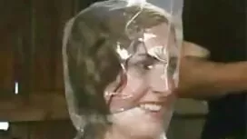 لدي معضلة تحميل مقاط ...