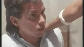 أنت مثل العاهرة. مقا ...