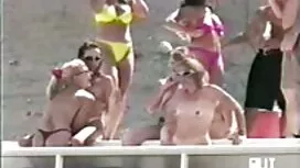 أنت تحميل مقاطع فيدي ...