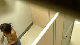 في سرير مقاطع فيديو  ...