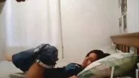 على الرغم مقطع فيديو ...