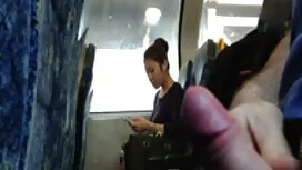 مرة أخرى مقطع فيديو  ...